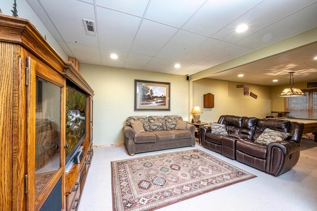 Morganton, Georgia, 30560, United States, 3 Bedrooms Bedrooms, ,4 BathroomsBathrooms,Residential,For Sale,2001017