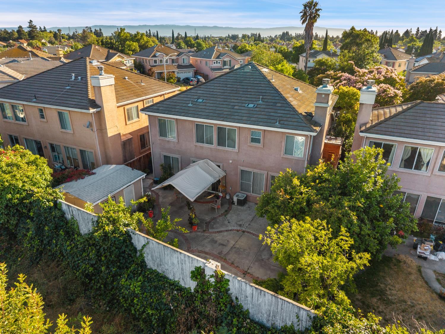San Jose, California, 95132, United States, 5 Bedrooms Bedrooms, ,3 BathroomsBathrooms,Residential,For Sale,2048676