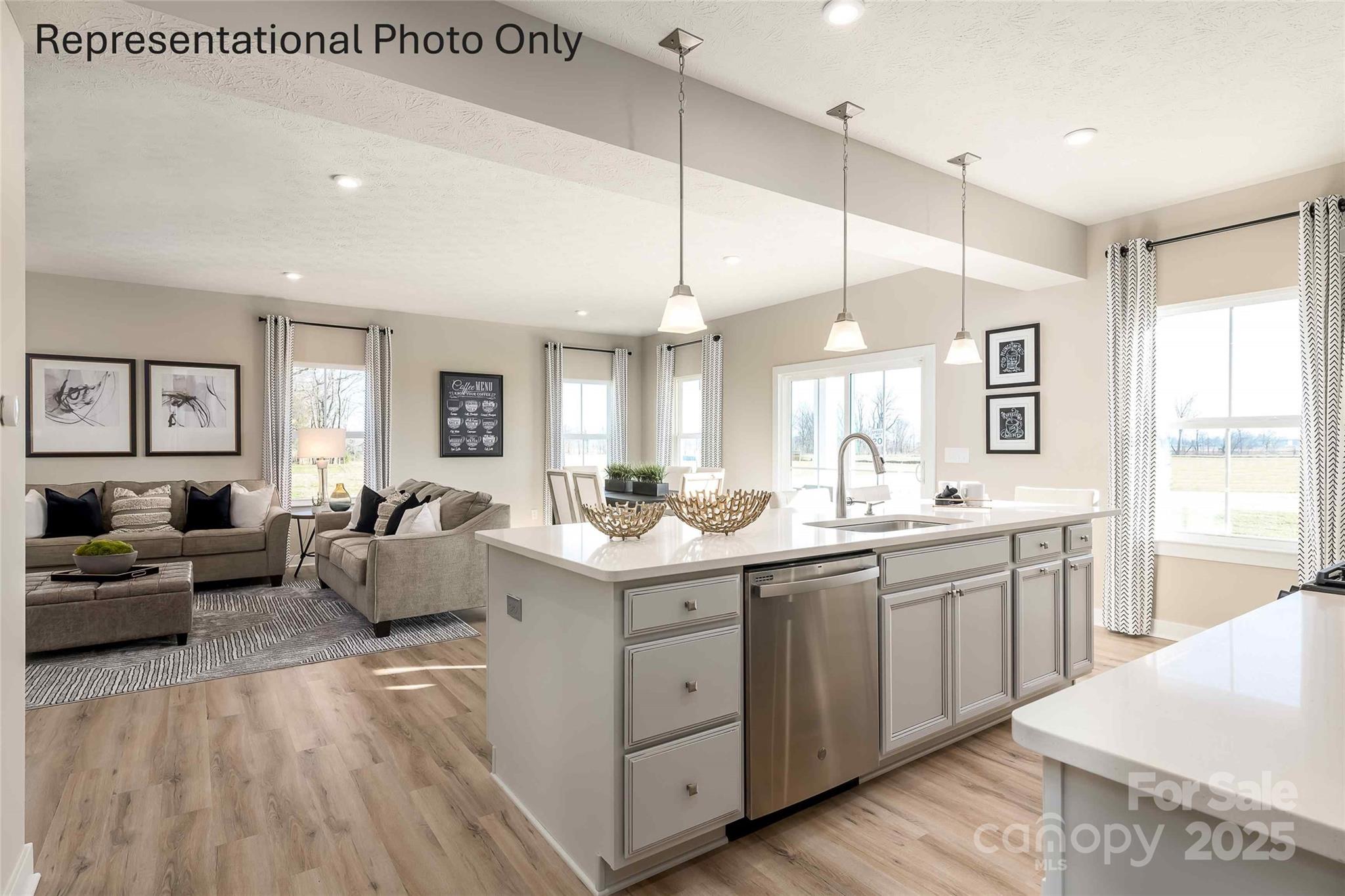 Indian Trail, North Carolina, 28079, United States, 3 Bedrooms Bedrooms, ,3 BathroomsBathrooms,Residential,For Sale,1900019