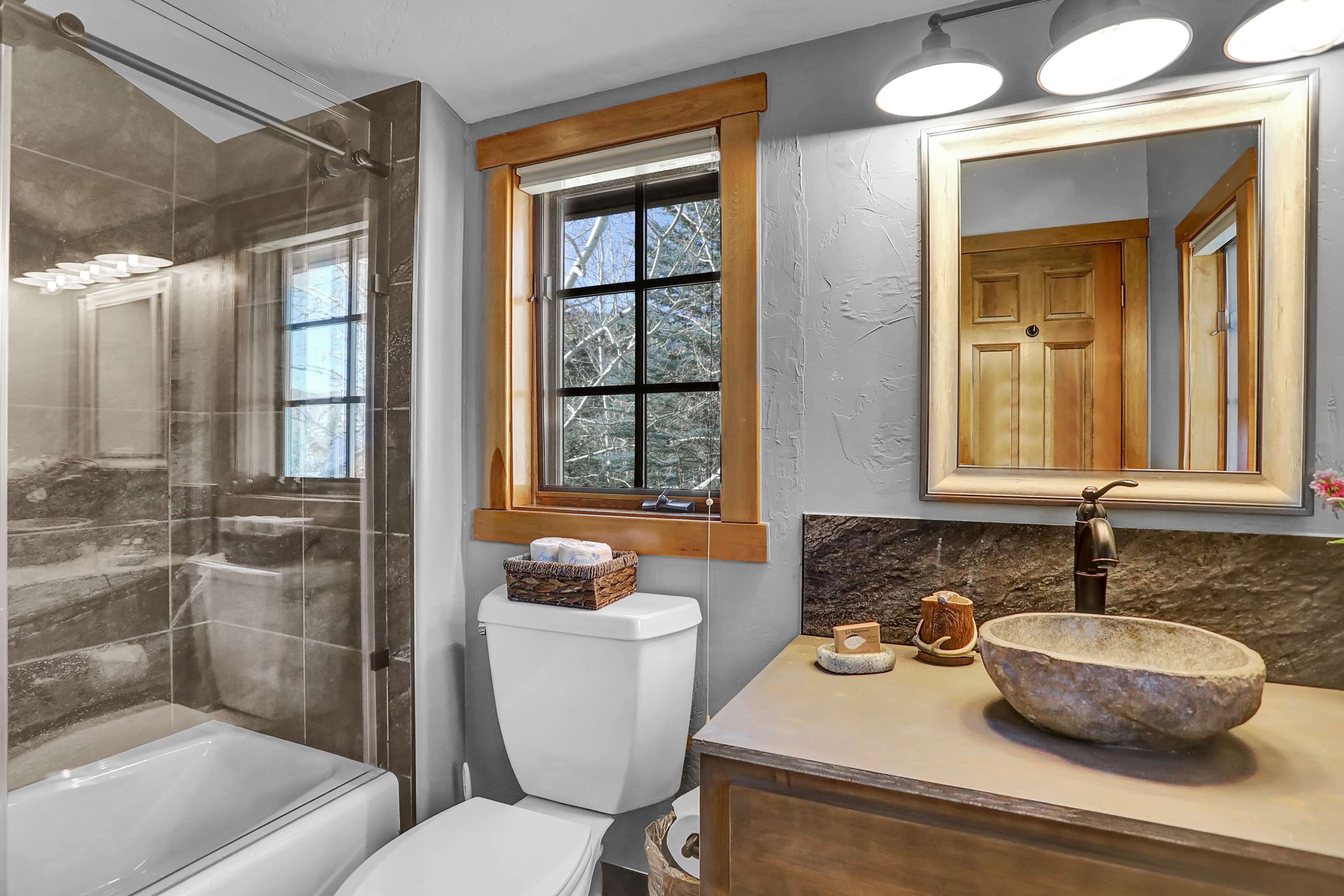 Edwards, Colorado, 81632, United States, 5 Bedrooms Bedrooms, ,5 BathroomsBathrooms,Residential,For Sale,1905665