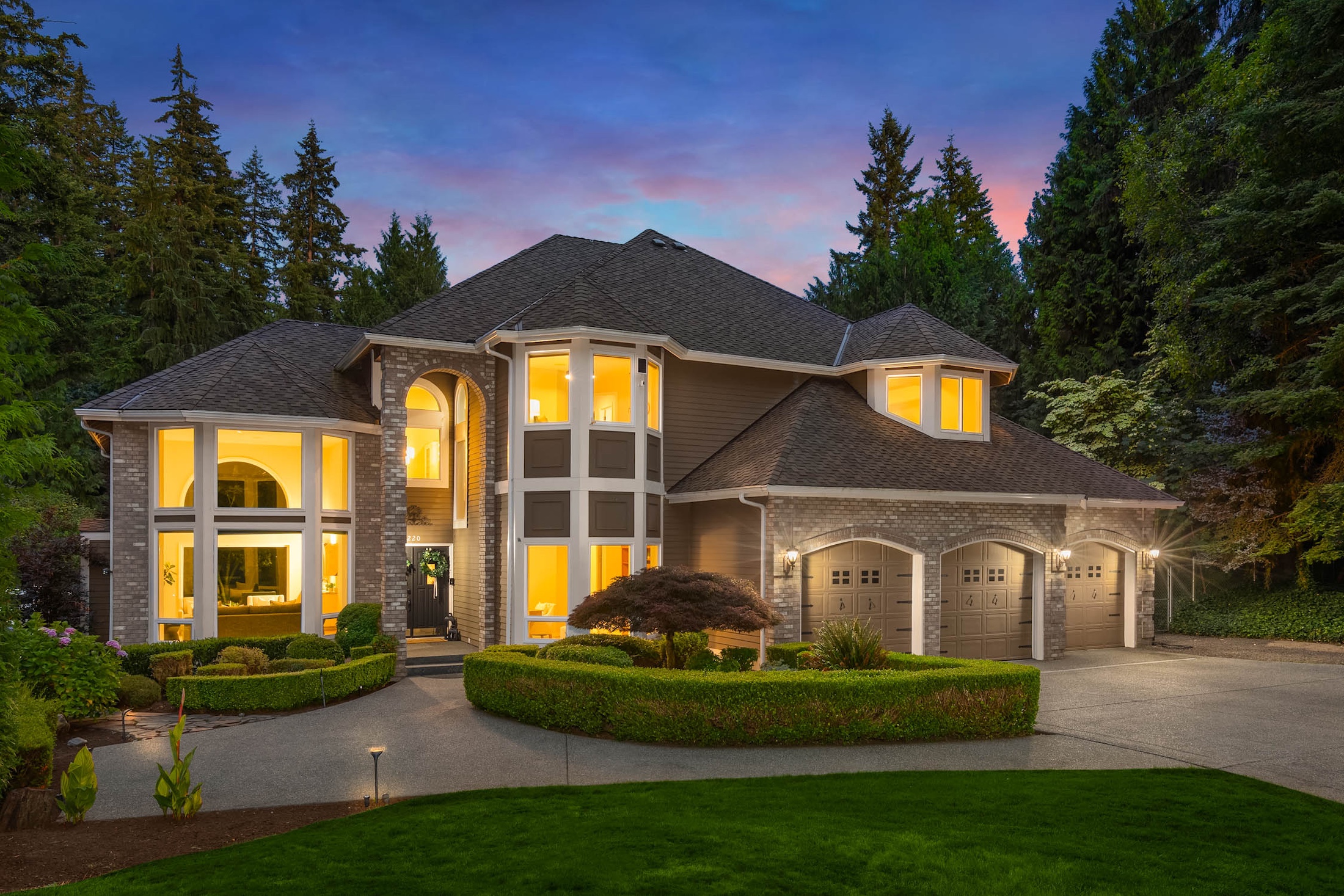  Craftsman Retreat in Sutton Place - 物件實景