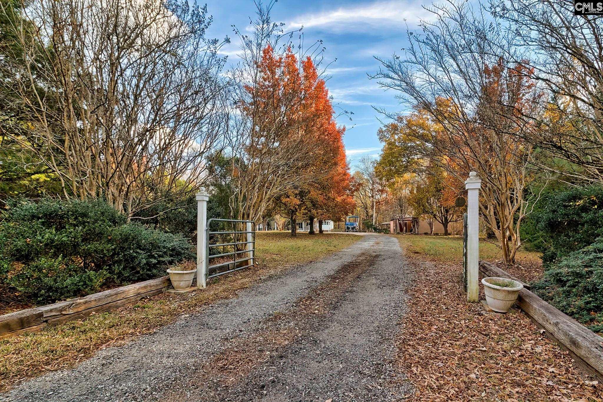 Chapin, South Carolina, 29036, United States, 4 Bedrooms Bedrooms, ,3 BathroomsBathrooms,Residential,For Sale,1999550