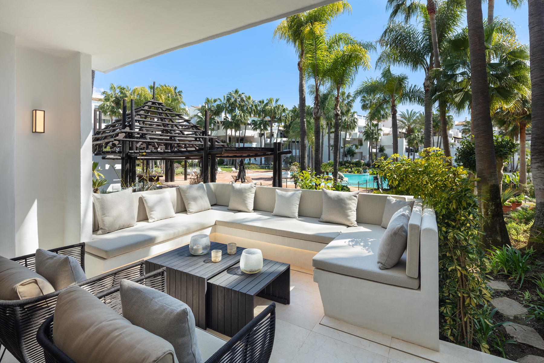 5-star resort by the beach in Marbella's Golden Mile.