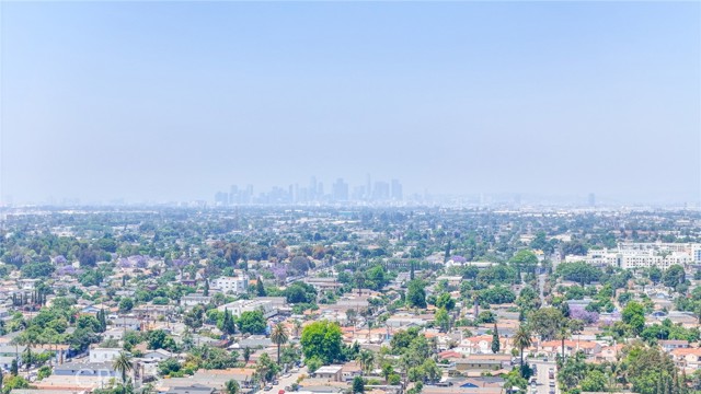 Los Angeles, California, 90059, United States, 2 Bedrooms Bedrooms, ,1 BathroomBathrooms,Residential,For Sale,1974329