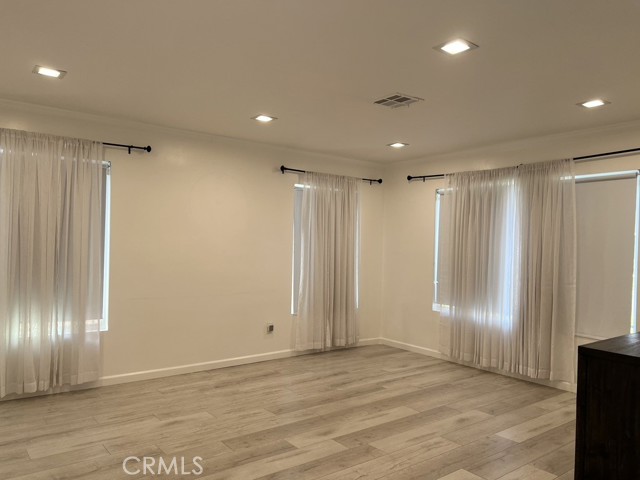 Downey, California, 90242, United States, 4 Bedrooms Bedrooms, ,2 BathroomsBathrooms,Residential,For Sale,1975932