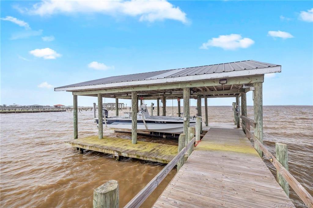 Lake Charles, Louisiana, 70605, United States, 3 Bedrooms Bedrooms, ,4 BathroomsBathrooms,Residential,For Sale,2031142