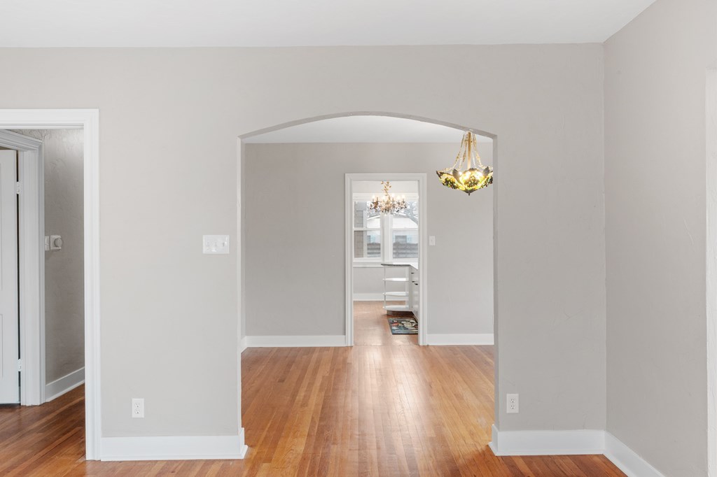 Fredericksburg, Texas, 78624, United States, 4 Bedrooms Bedrooms, ,4 BathroomsBathrooms,Residential,For Sale,2025844