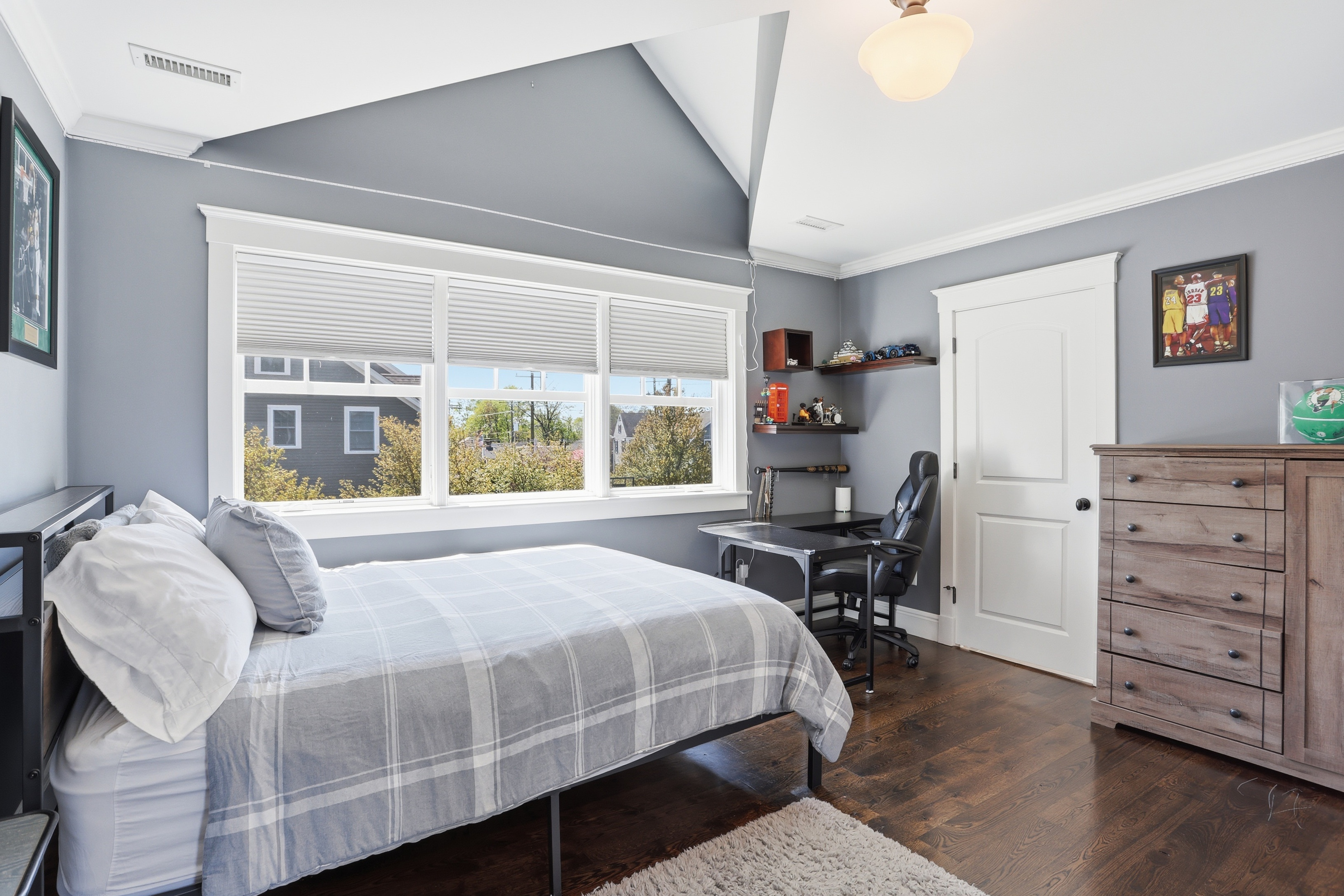  21 Fletcher Road, Bedford, MA 01730 - 物件實景