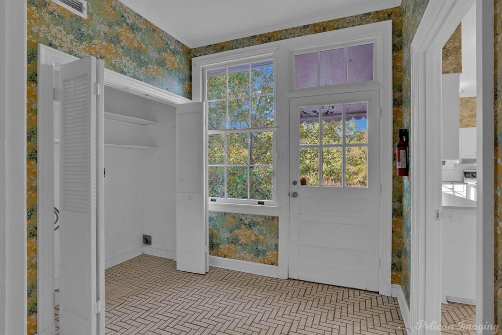 Shreveport, Louisiana, 71106, United States, 3 Bedrooms Bedrooms, ,4 BathroomsBathrooms,Residential,For Sale,1807700