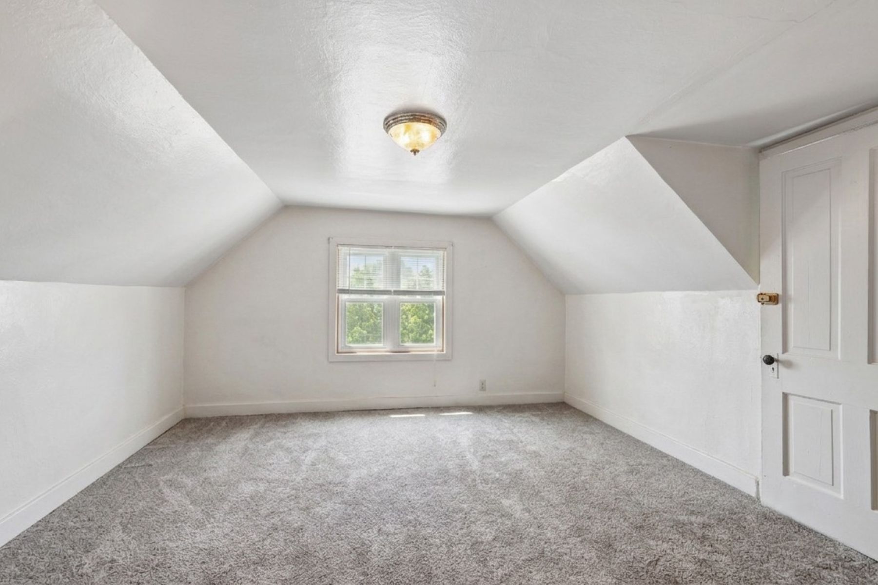  Exceptional Opportunity in Algoma Near Lake Michigan - 物件實景