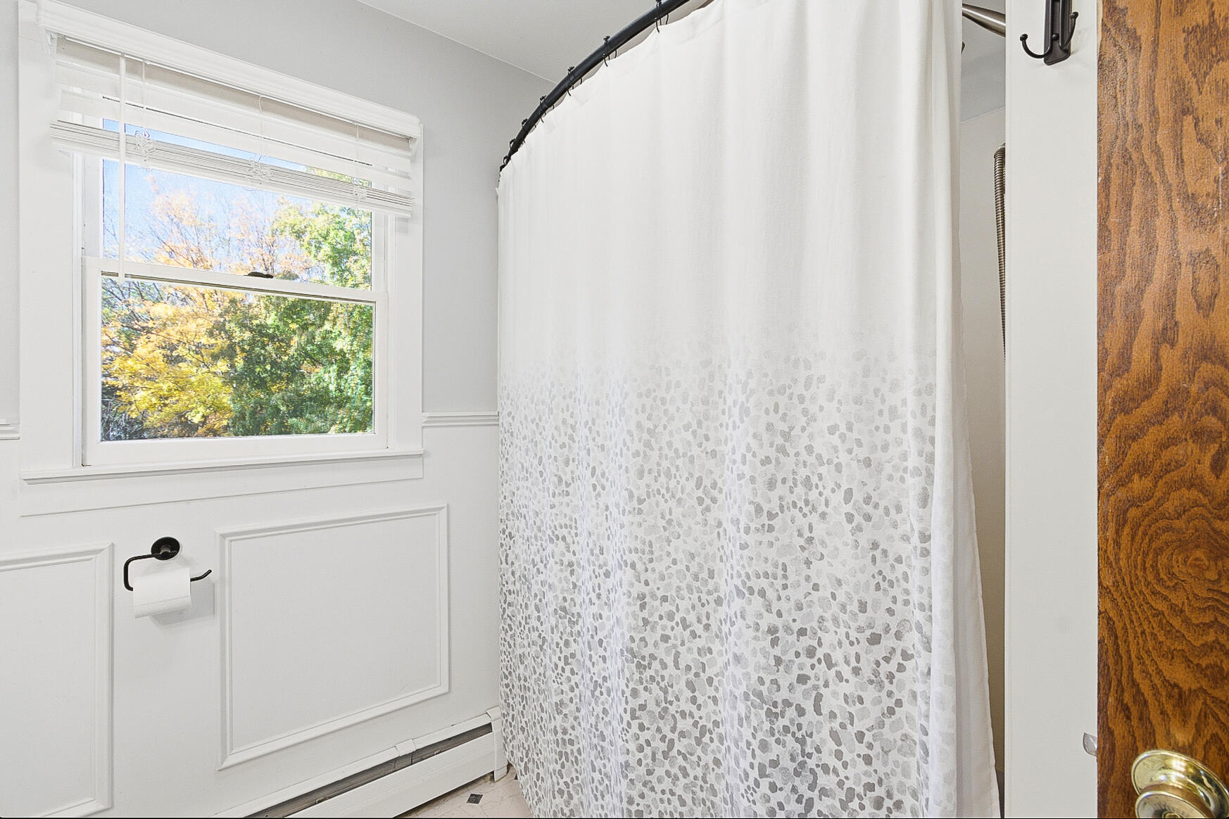 Jefferson, Wisconsin, 53549, United States, 4 Bedrooms Bedrooms, ,2 BathroomsBathrooms,Residential,For Sale,1973075