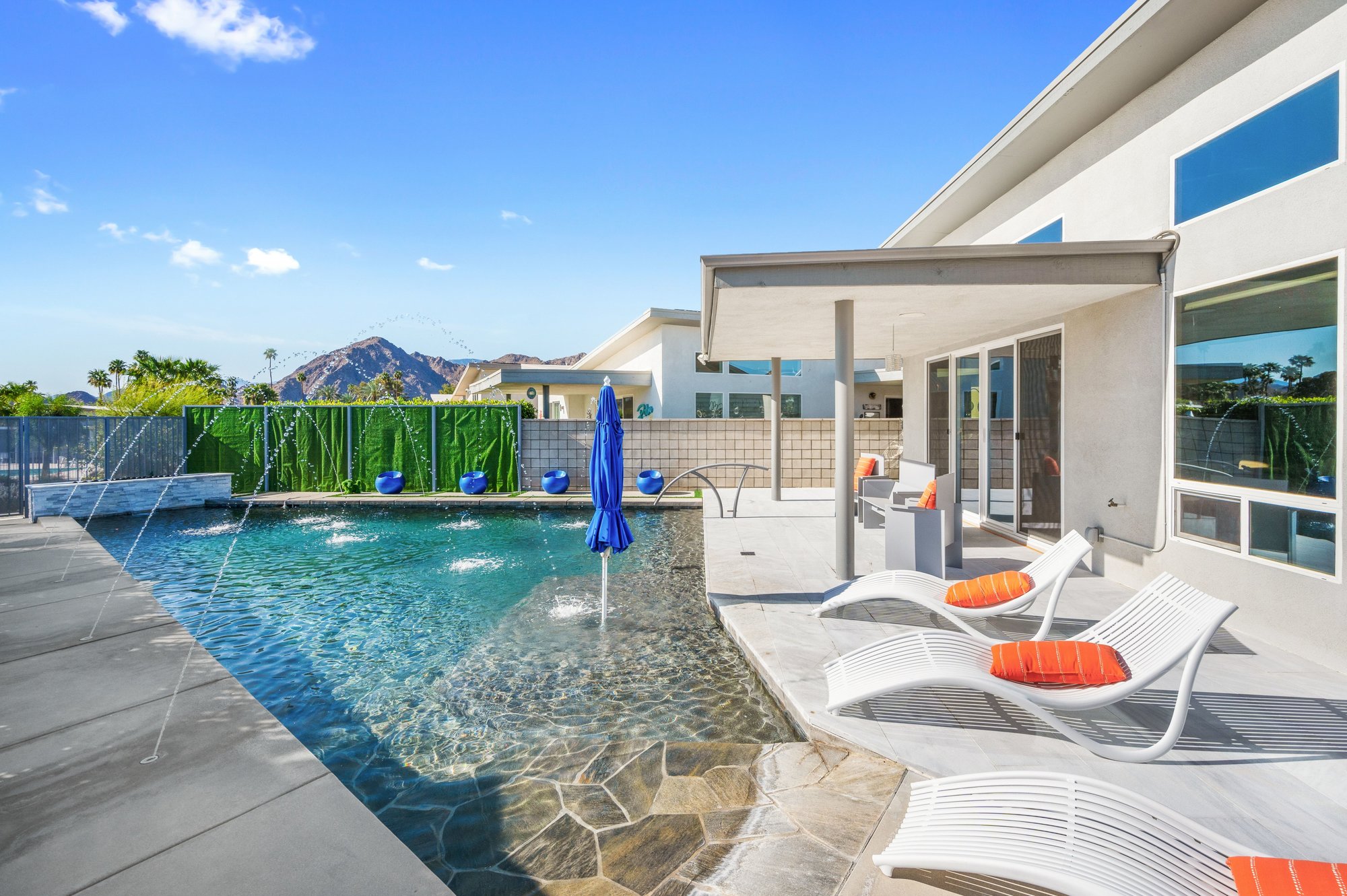  Luxury Mid-Century Indian Wells STR with Resort-Style Pool - 物件實景