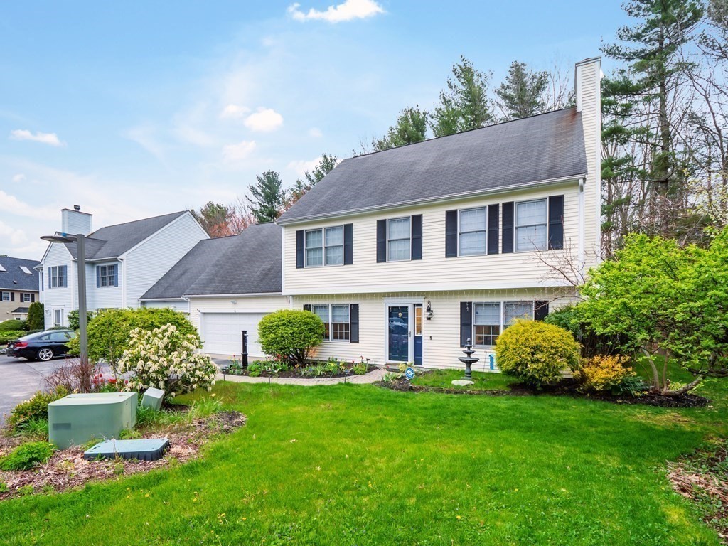 Walpole, Massachusetts, 02081, United States, 5 Bedrooms Bedrooms, ,3 BathroomsBathrooms,Residential,For Sale,1830559