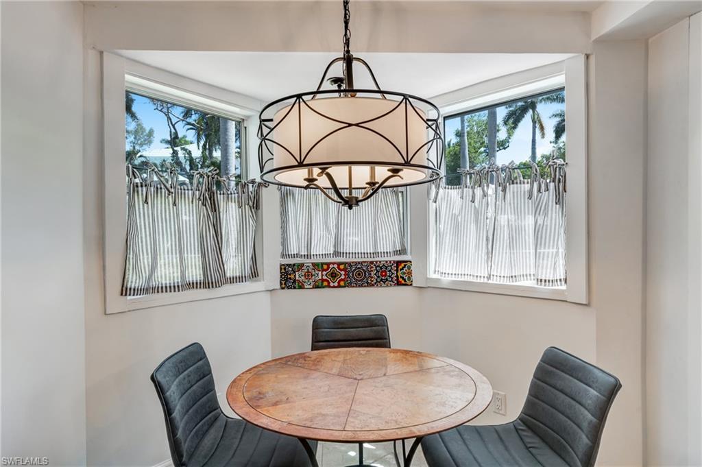 Fort Myers, Florida, 33901, United States, 3 Bedrooms Bedrooms, ,3 BathroomsBathrooms,Residential,For Sale,1991047