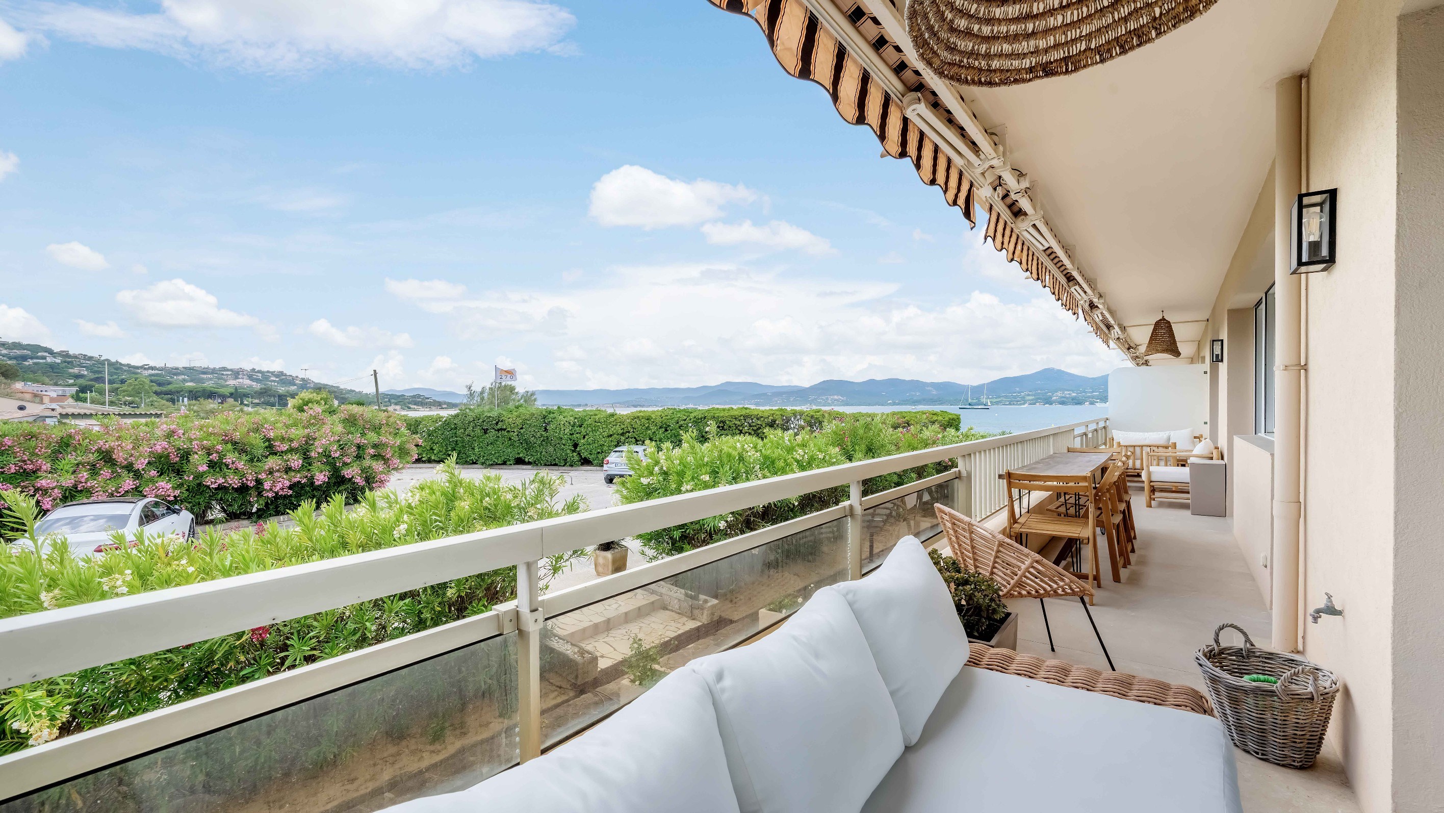  Waterfront 3 bedrooms apartment with private beach access near Saint-Tropez vil… - 物件實景