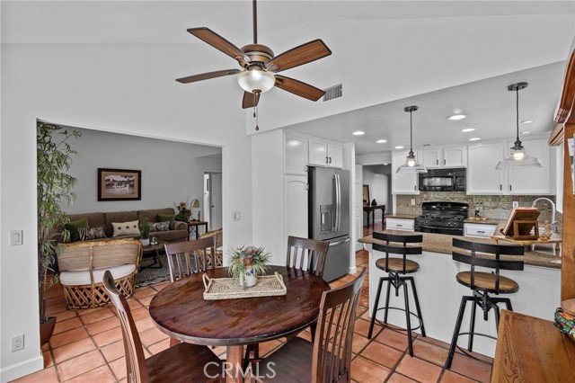Mission Viejo, California, 92692, United States, 2 Bedrooms Bedrooms, ,2 BathroomsBathrooms,Residential,For Sale,2014026