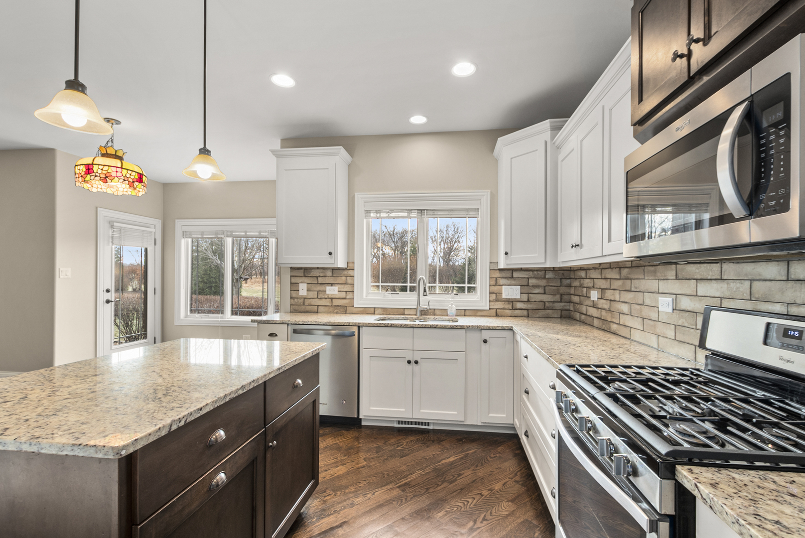 Mokena, Illinois, 60448, United States, 2 Bedrooms Bedrooms, ,3 BathroomsBathrooms,Residential,For Sale,2007532