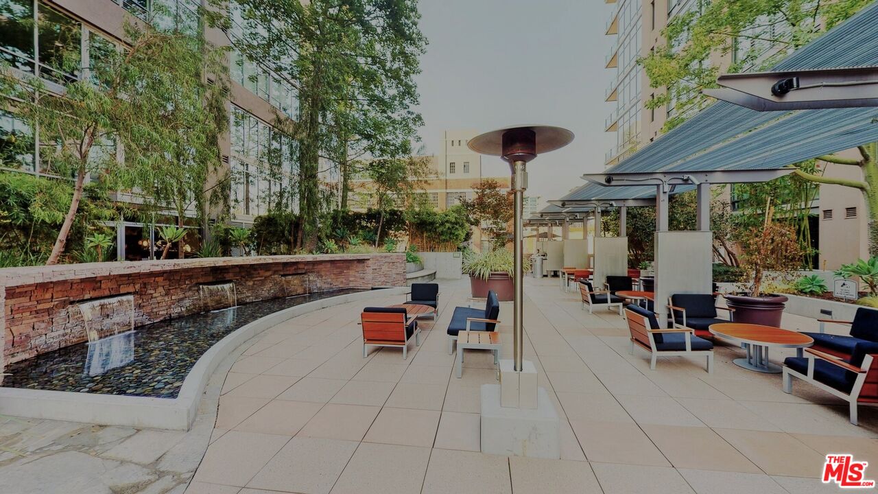 Los Angeles, California, 90015, United States, 1 Bedroom Bedrooms, ,1 BathroomBathrooms,Residential,For Sale,1911768