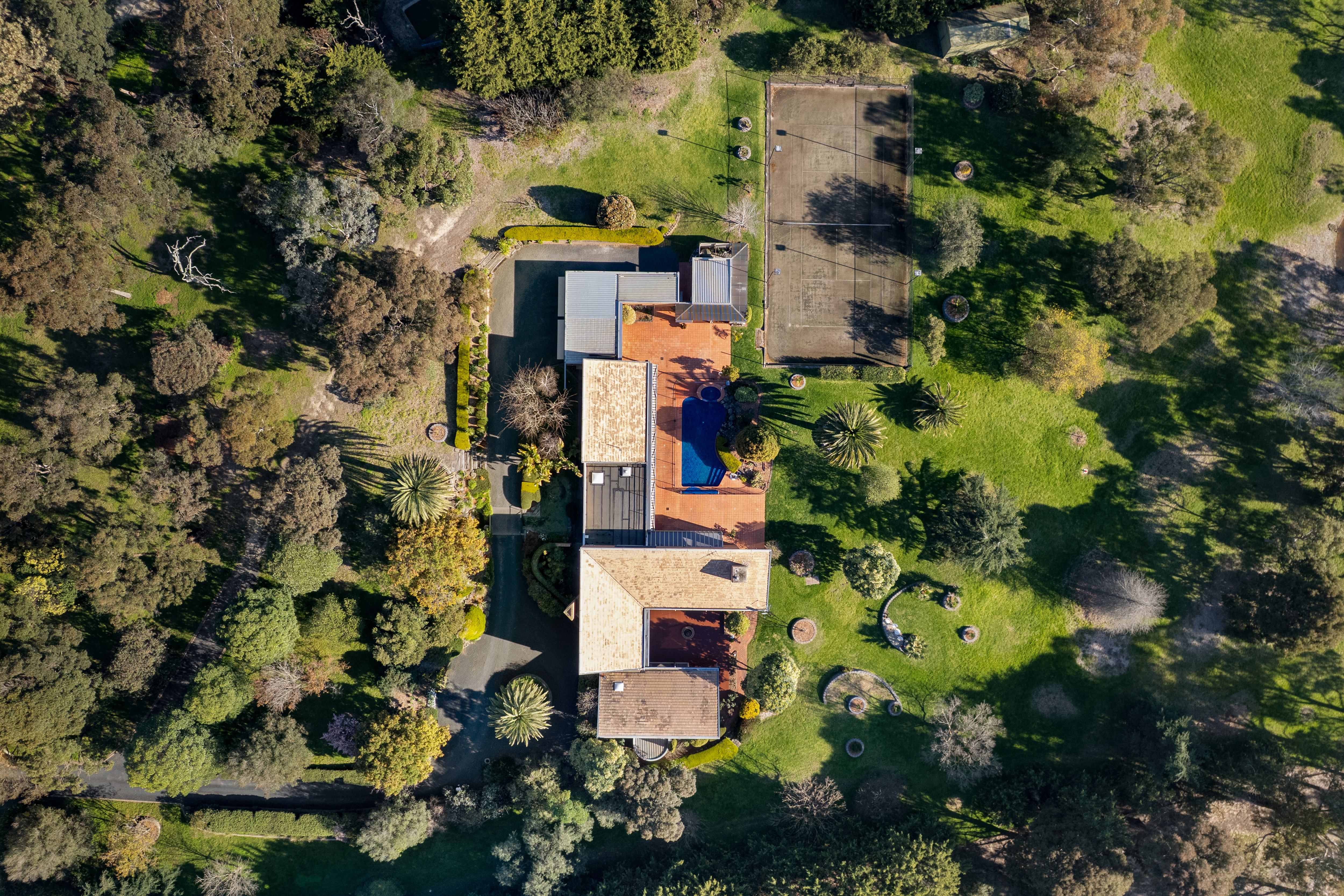  A Landmark Estate in a Peerless Lifestyle Position - 物件實景
