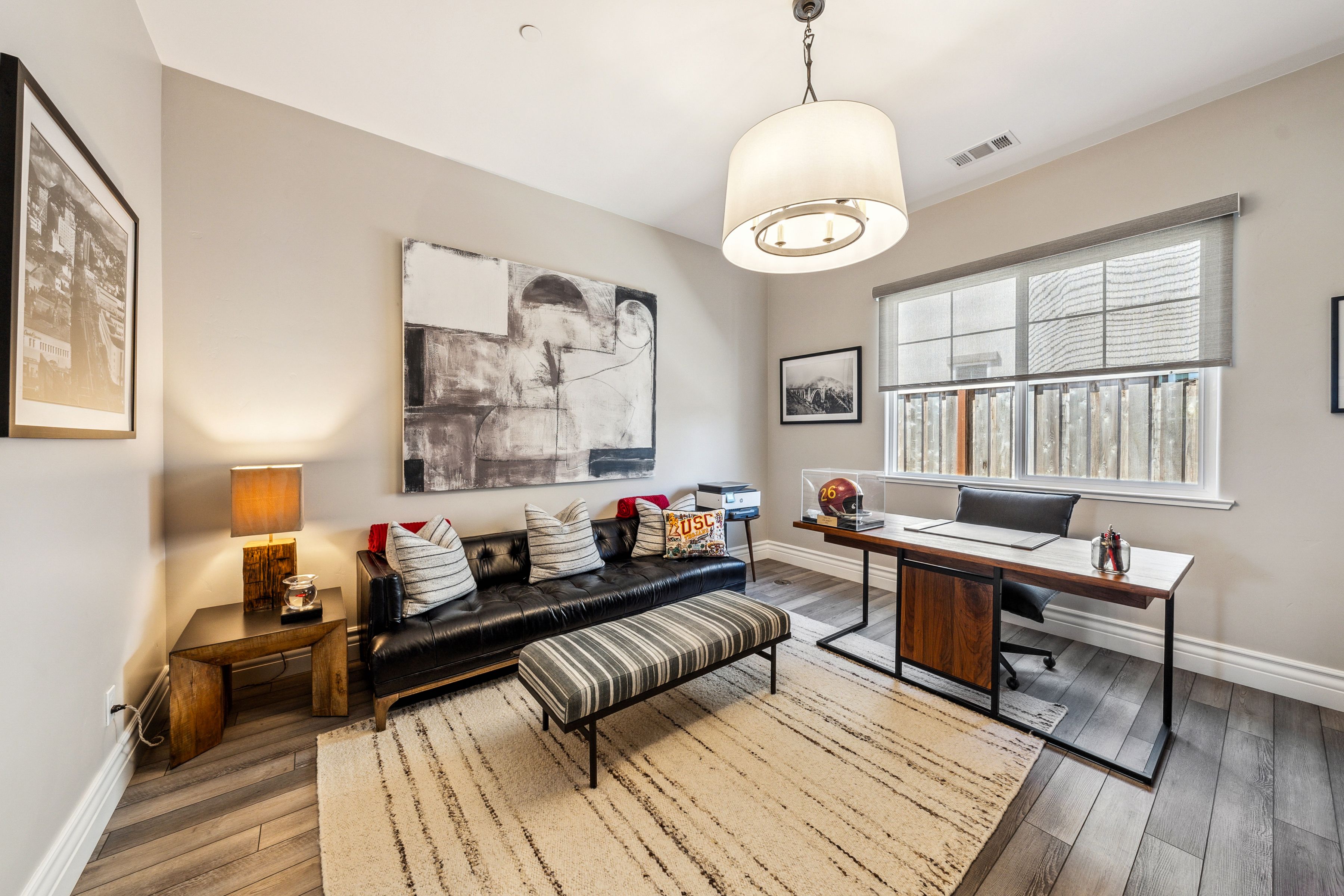  3007 Bluffs Drive - 物件實景