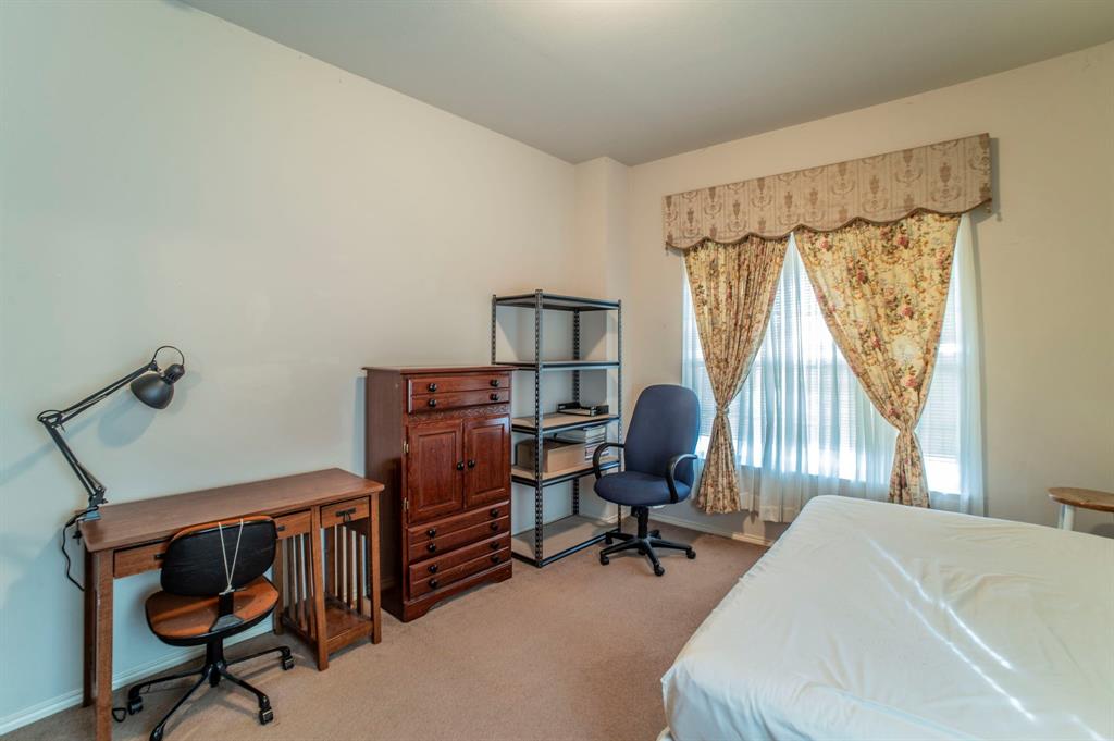 Grand Prairie, Texas, 75052, United States, 4 Bedrooms Bedrooms, ,4 BathroomsBathrooms,Residential,For Sale,2005863