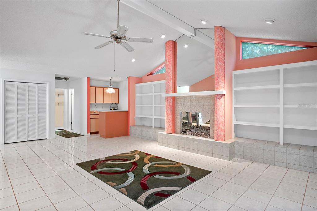Weeki Wachee, Florida, 34607, United States, 4 Bedrooms Bedrooms, ,5 BathroomsBathrooms,Residential,For Sale,2009705