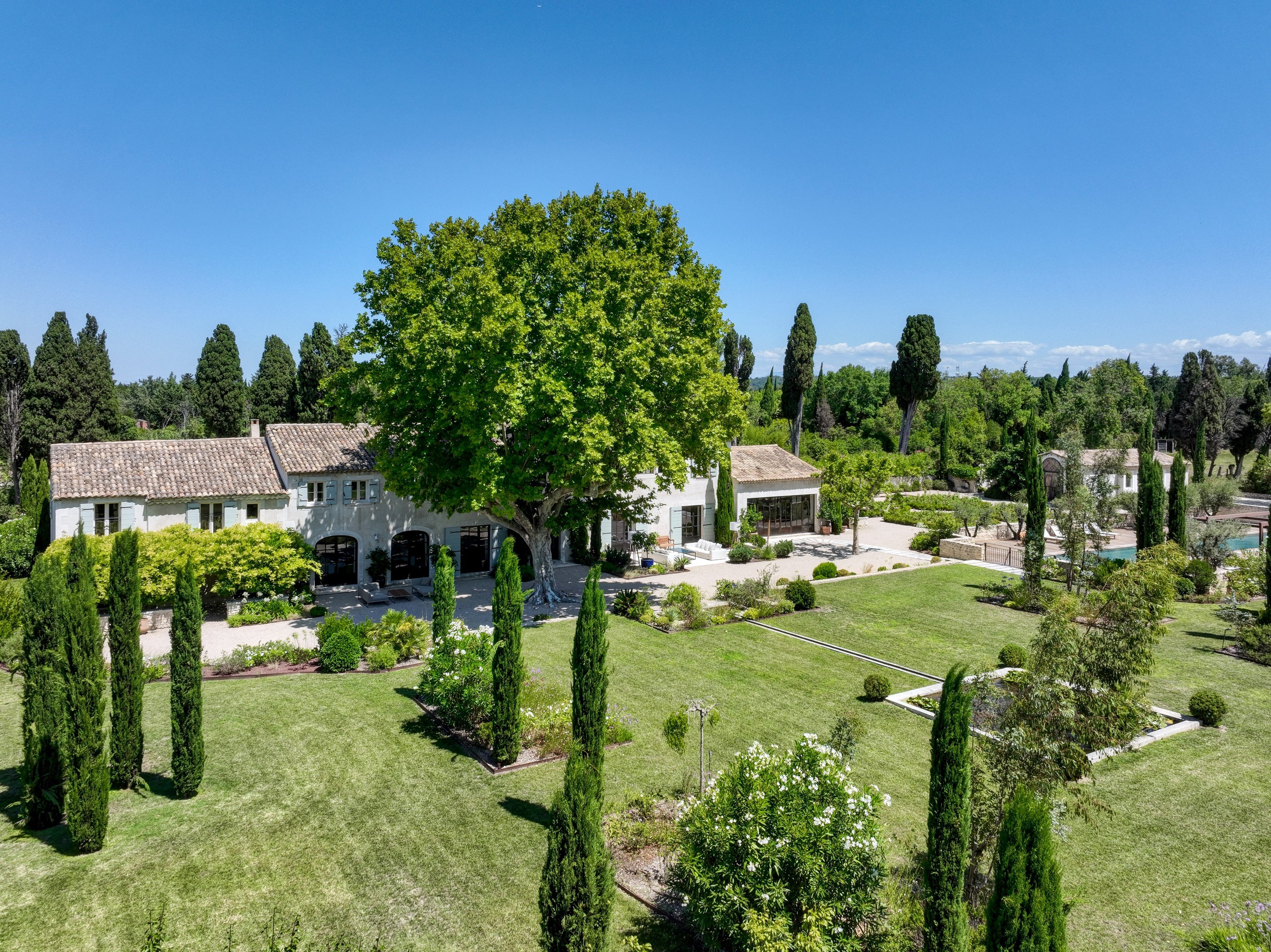  Exceptional property for sale in Saint Rémy de Provence - 物件實景