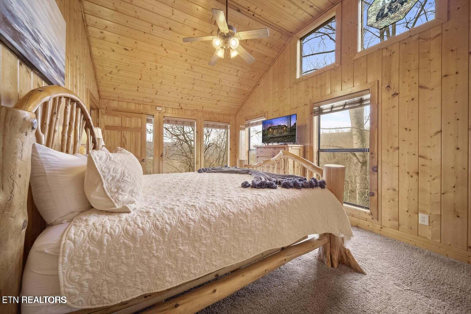 922 Scenic Tr, Gatlinburg, Tennessee, 37738, United States, 3 Bedrooms Bedrooms, ,3 BathroomsBathrooms,Residential,For Sale,922 Scenic Tr,1483117