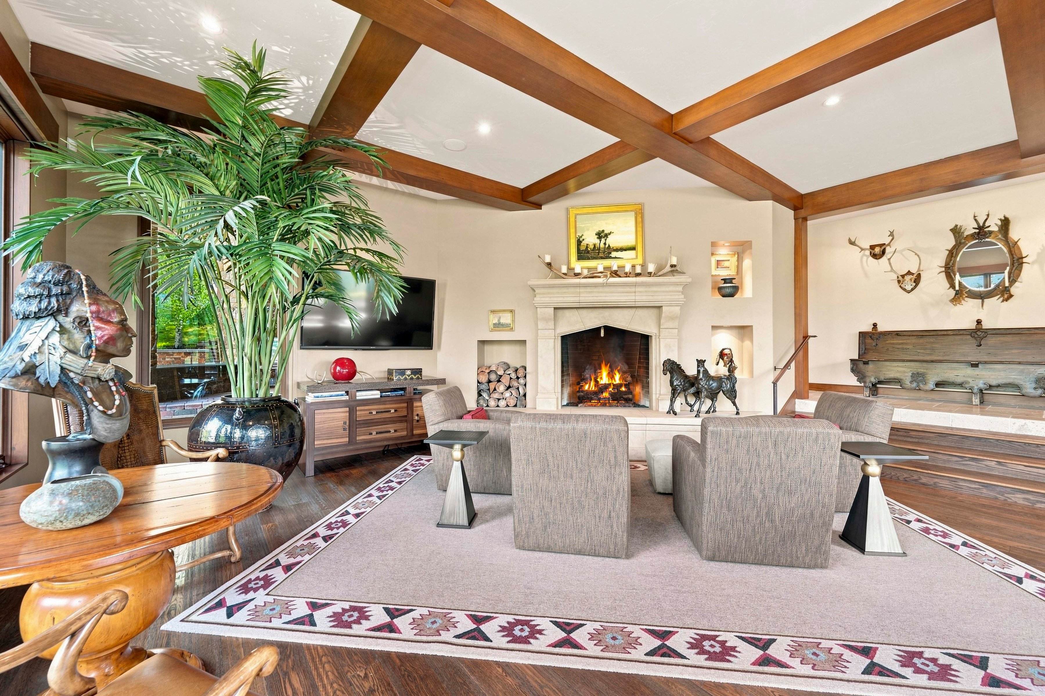  Nothing Compares to an Exquisite Bigwood Residence - 物件實景