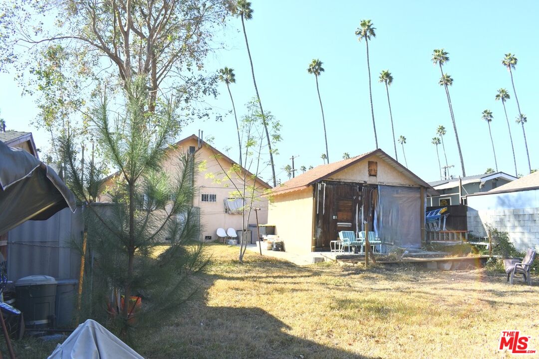 Los Angeles, California, 90032, United States, 2 Bedrooms Bedrooms, ,Residential,For Sale,1744408