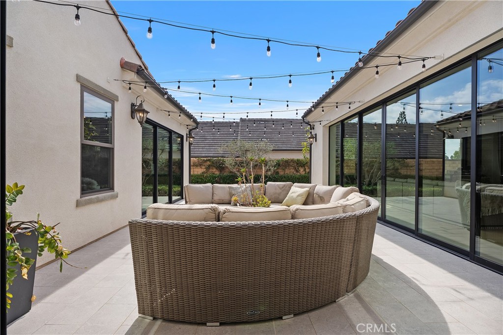 Yorba Linda, California, 92886, United States, 4 Bedrooms Bedrooms, ,4 BathroomsBathrooms,Residential,For Sale,1989032