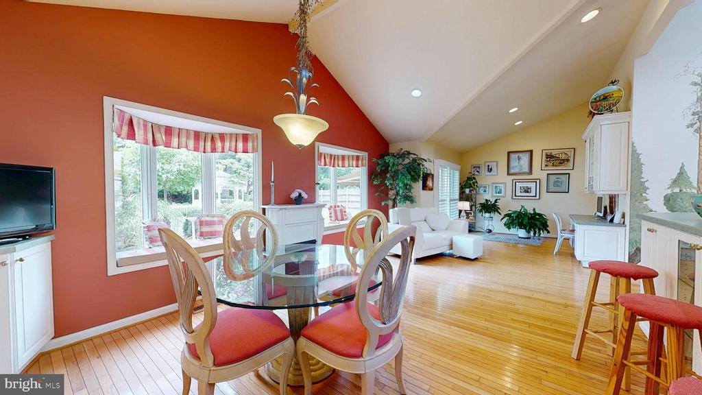 Marlton, New Jersey, 08053, United States, 3 Bedrooms Bedrooms, ,3 BathroomsBathrooms,Residential,For Sale,1942946