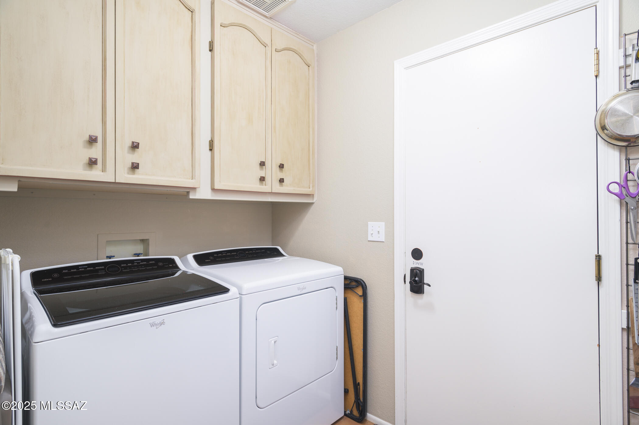 Oro Valley, Arizona, 85755, United States, 2 Bedrooms Bedrooms, ,2 BathroomsBathrooms,Residential,For Sale,1947298