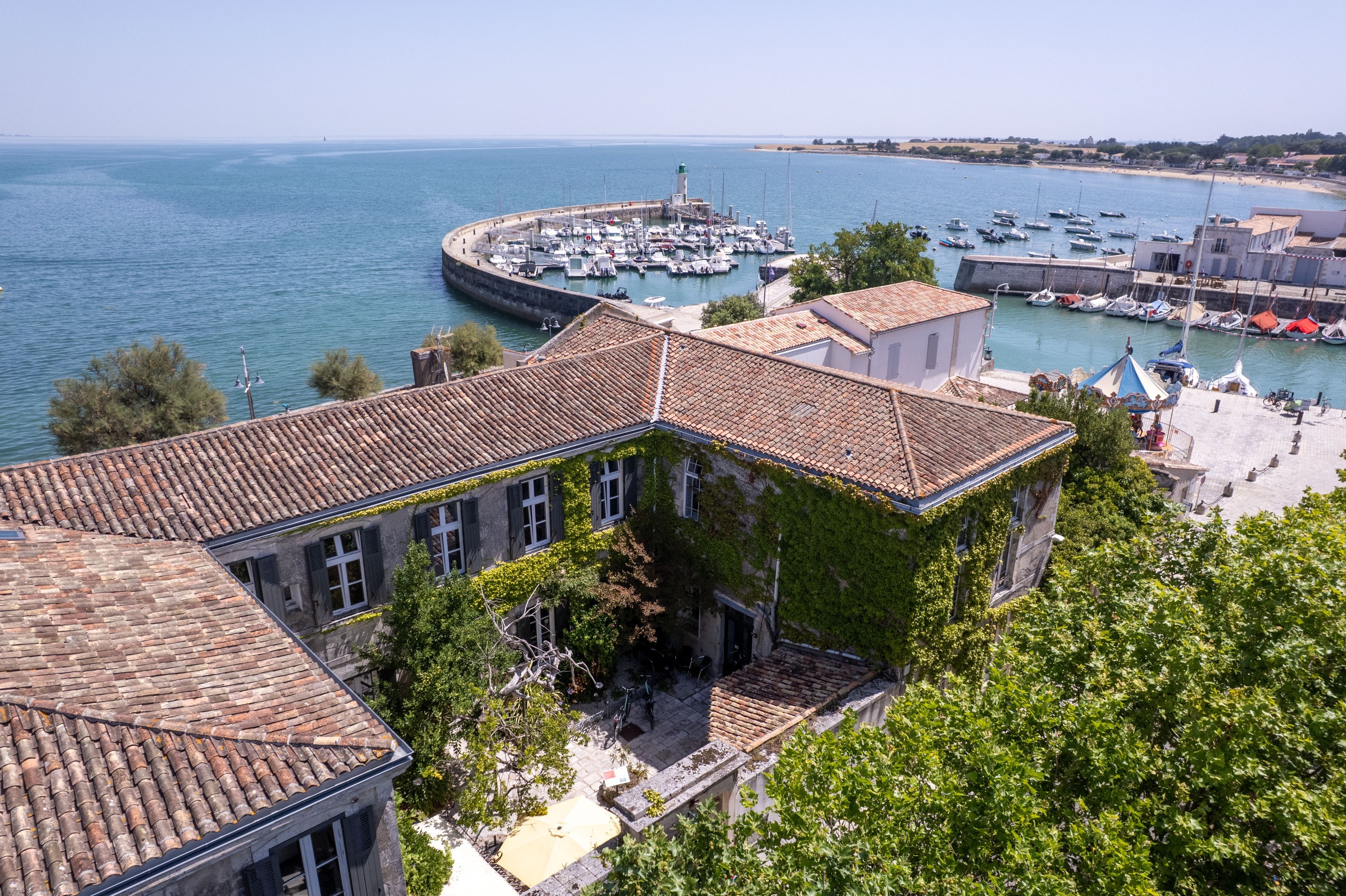 Île de Ré – La Flotte An Iconic Waterfront Heritage Address - 物件實景