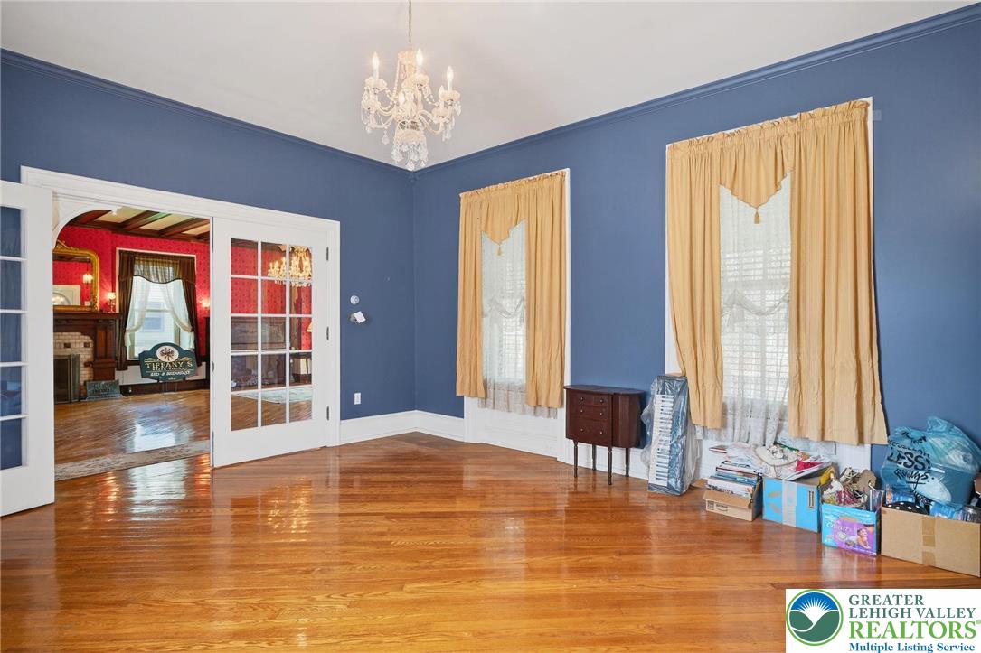 Jim Thorpe Boro, Pennsylvania, 18229, United States, 7 Bedrooms Bedrooms, ,3 BathroomsBathrooms,Residential,For Sale,1903669