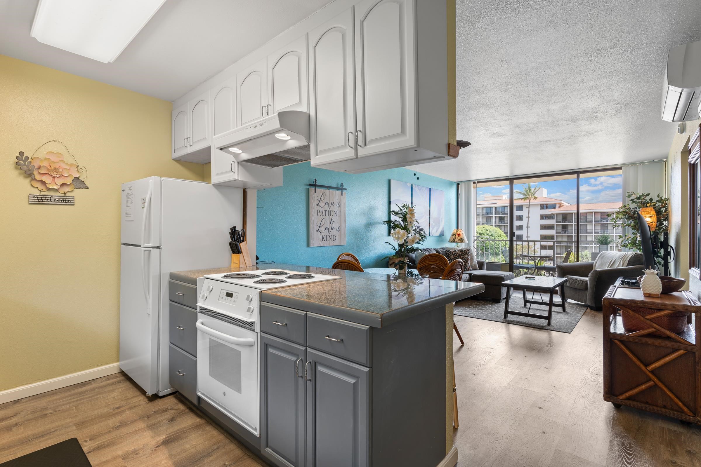 Kihei, Hawaii, 96753, United States, 2 Bedrooms Bedrooms, ,2 BathroomsBathrooms,Residential,For Sale,1850323