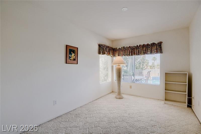 Henderson, Nevada, 89074, United States, 5 Bedrooms Bedrooms, ,2 BathroomsBathrooms,Residential,For Sale,2048039