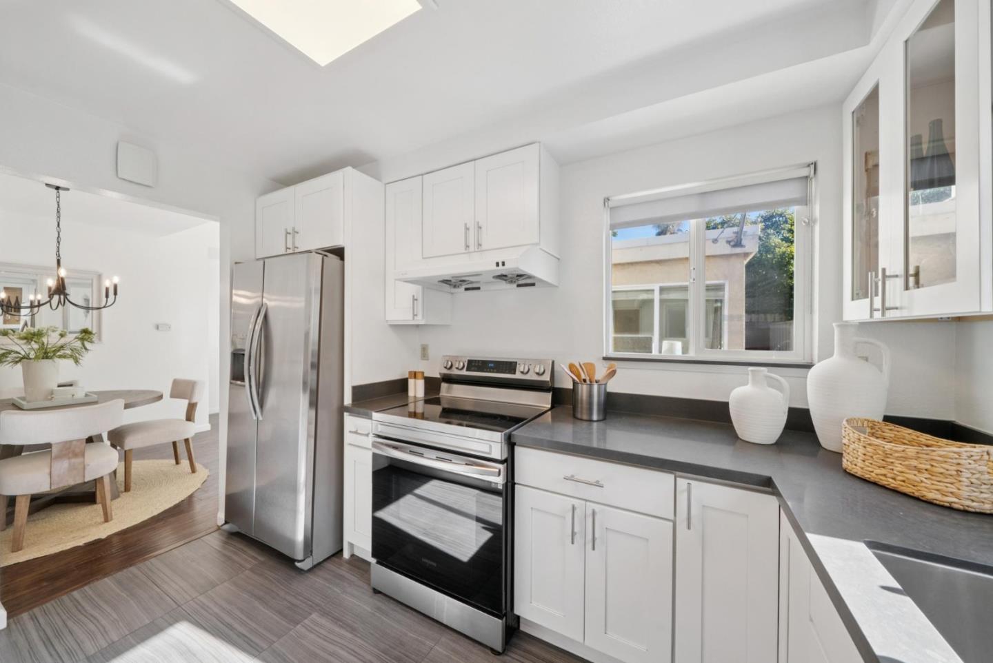 San Jose, California, 95136, United States, 3 Bedrooms Bedrooms, ,2 BathroomsBathrooms,Residential,For Sale,1917269