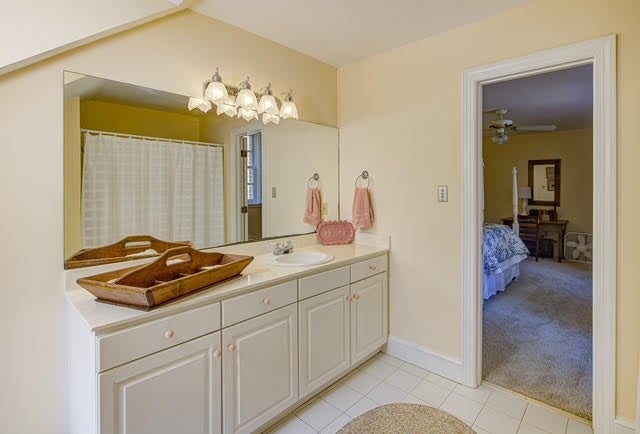 Vicksburg, Mississippi, 39183, United States, 4 Bedrooms Bedrooms, ,4 BathroomsBathrooms,Residential,For Sale,1919653
