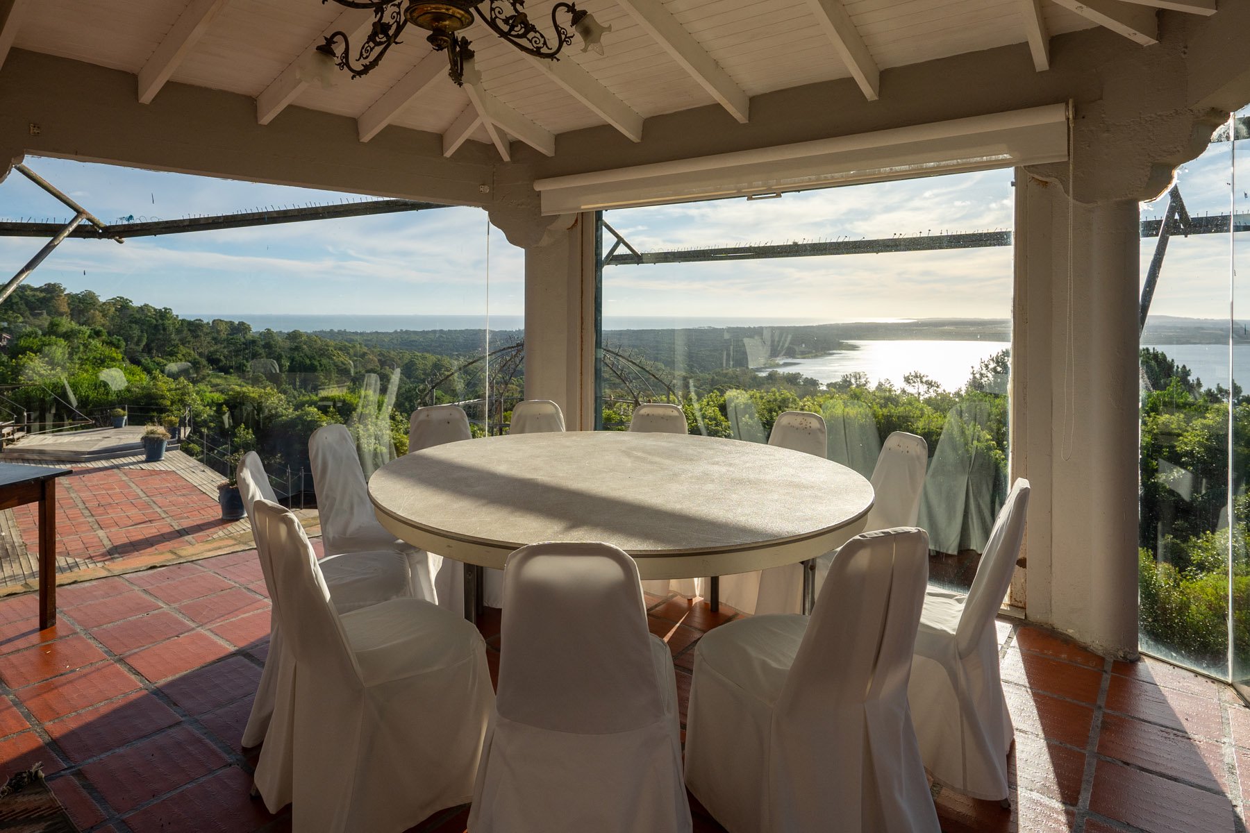  Hotel Las Cumbres: An Iconic Property for Sale - 物件實景