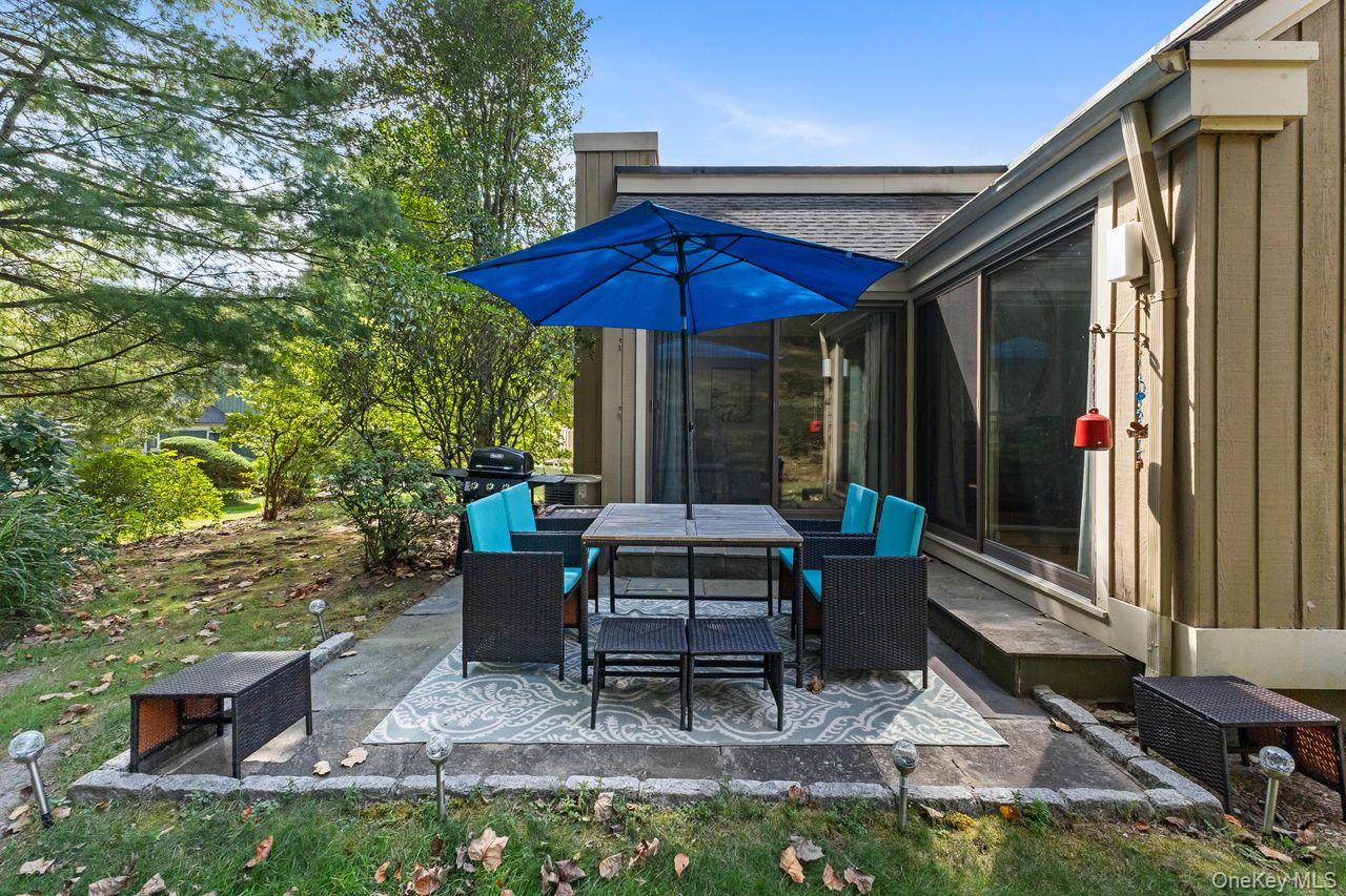 Somers, New York, 10589, United States, 2 Bedrooms Bedrooms, ,2 BathroomsBathrooms,Residential,For Sale,1940069