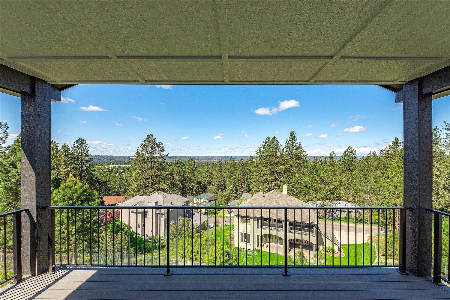 Spokane, Washington, 99208, United States, 4 Bedrooms Bedrooms, ,3 BathroomsBathrooms,Residential,For Sale,1826785