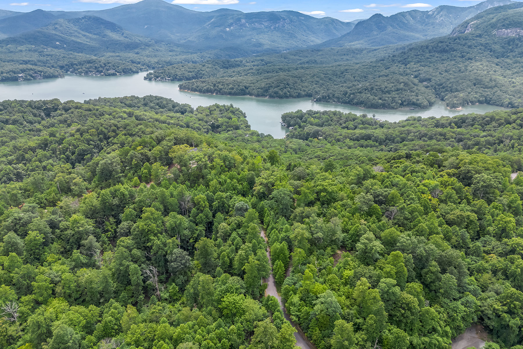  LAKE LURE - 物件實景