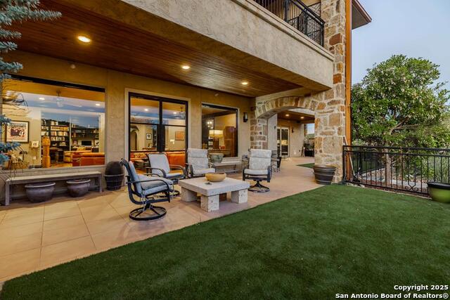 Kerrville, Texas, 78028, United States, 3 Bedrooms Bedrooms, ,5 BathroomsBathrooms,Residential,For Sale,2002540