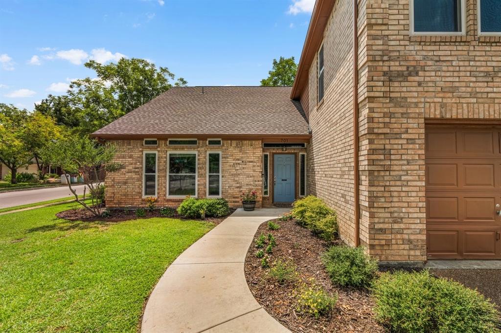 Grapevine, Texas, 76051, United States, 4 Bedrooms Bedrooms, ,3 BathroomsBathrooms,Residential,For Sale,1921627