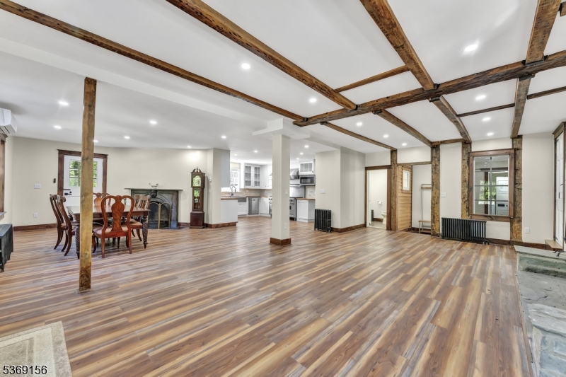 Blairstown Twp., New Jersey, 07825, United States, 4 Bedrooms Bedrooms, ,4 BathroomsBathrooms,Residential,For Sale,1901840