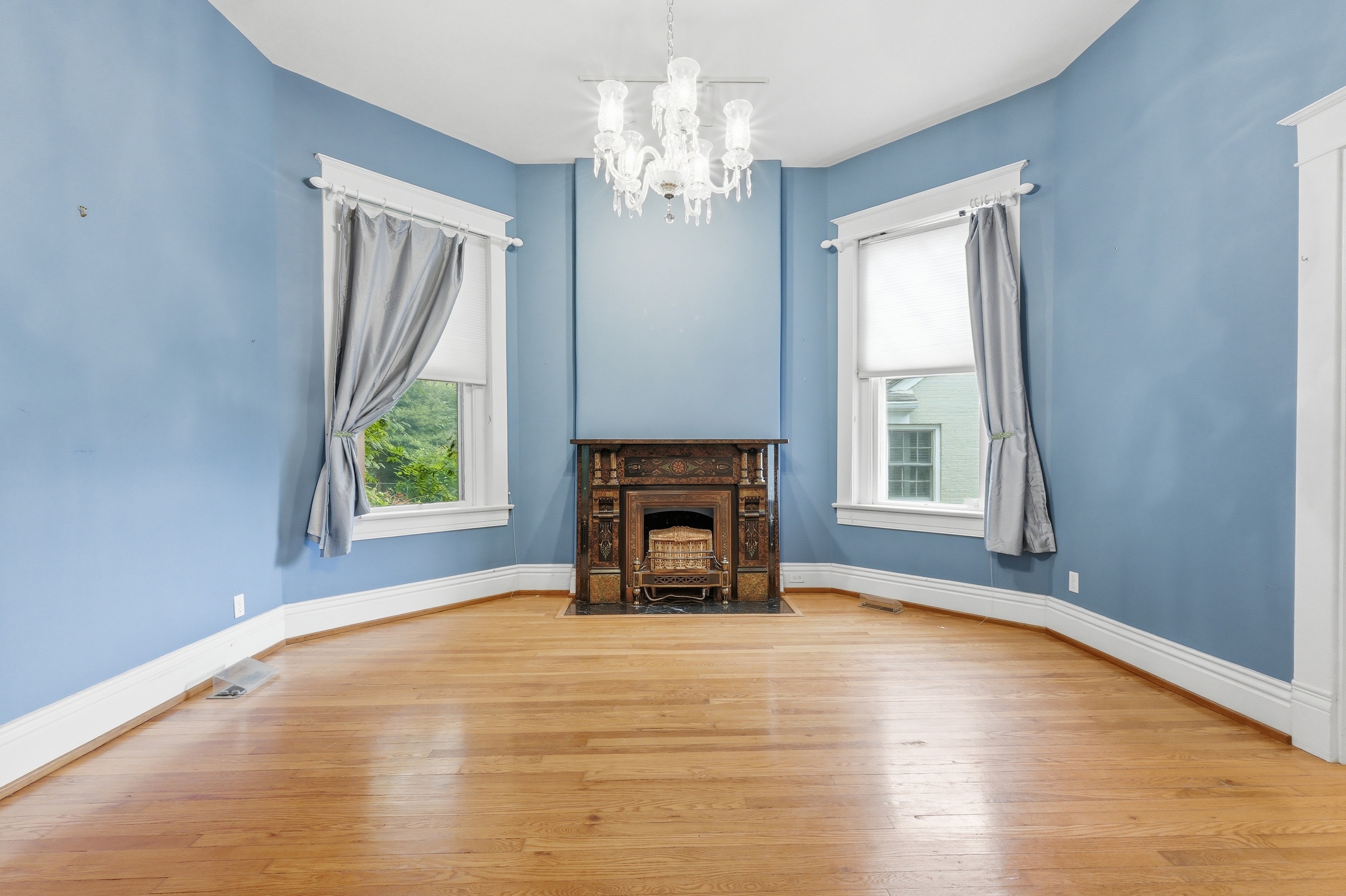  2037 Tyler Lane, Louisville, KY 40205 - 物件實景