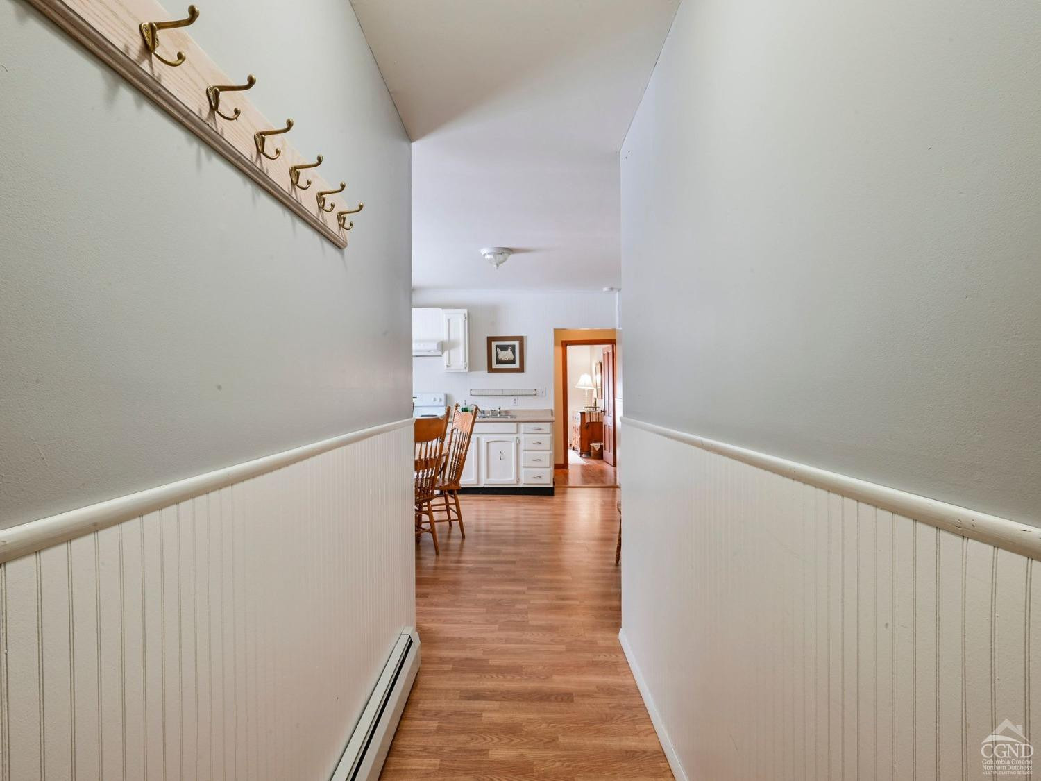 Windham, New York, 12496, United States, 8 Bedrooms Bedrooms, ,4 BathroomsBathrooms,Residential,For Sale,1907354