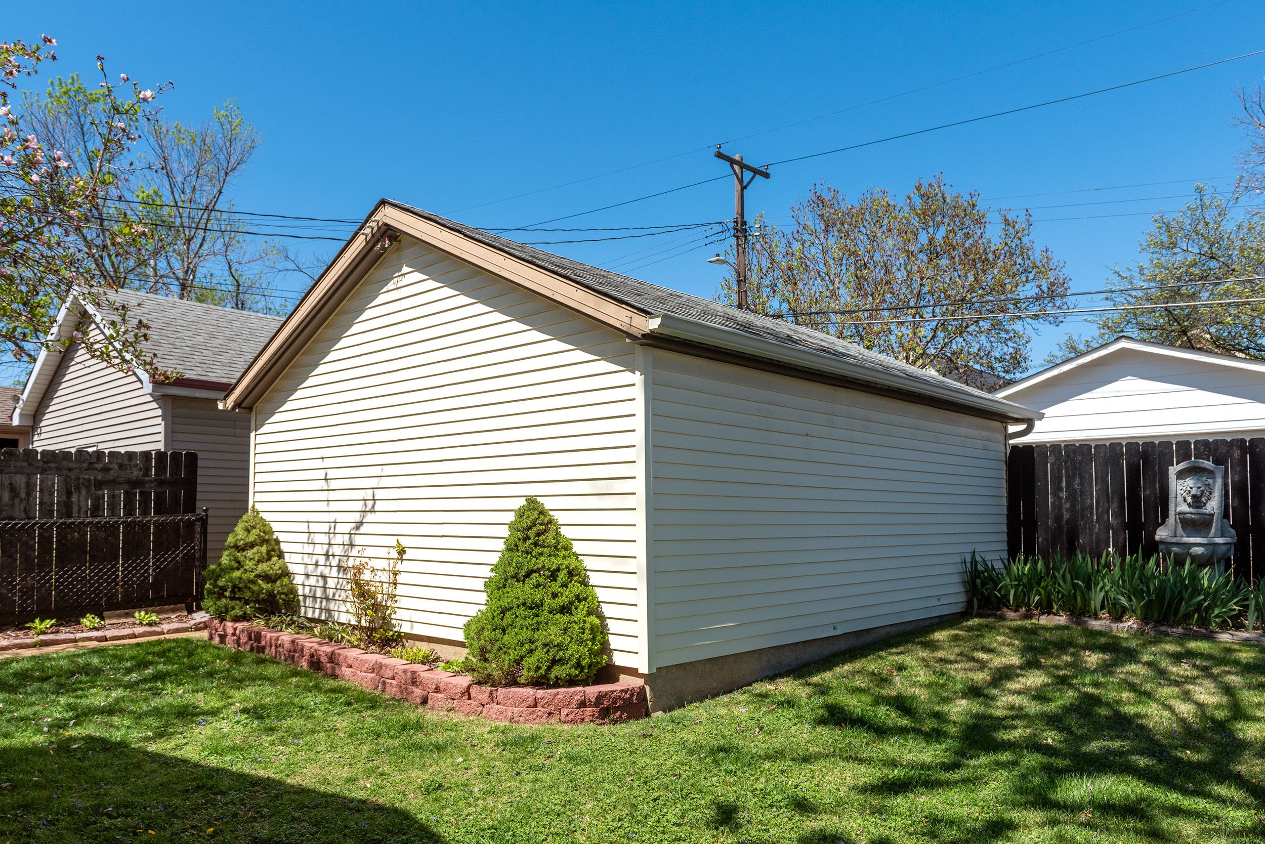  Charming South City Home with Scenic Lindenwood Views - 物件實景