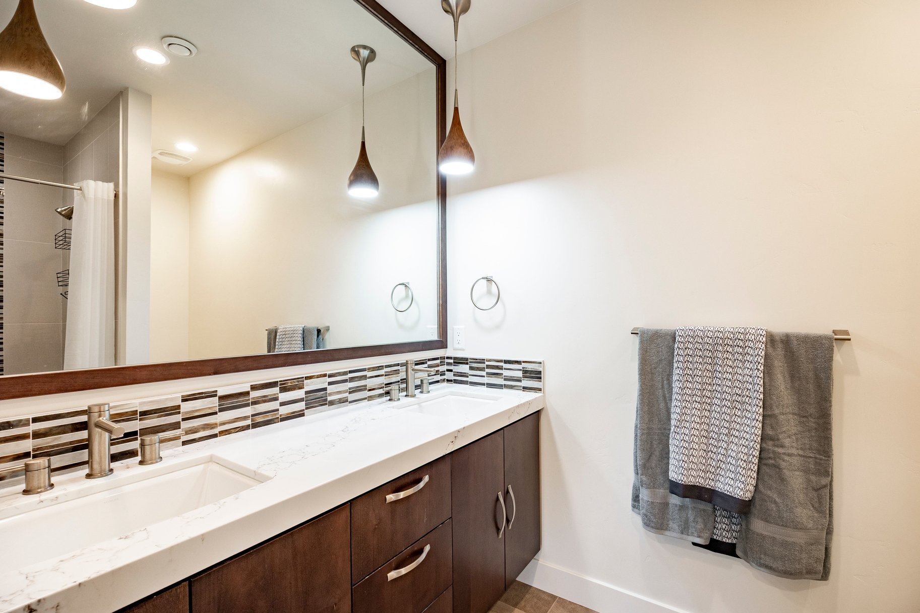  Custom-Home Quality Without the Custom-Home Wait - 物件實景